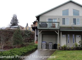 1013 Wasco St, Hood River, OR 97031