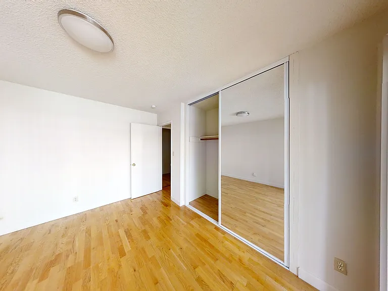 2028 Dwight Way — Photo 8