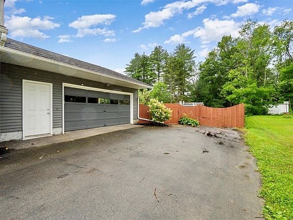 5th image of 8151 Turin Rd