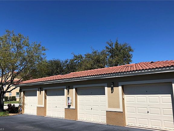 4th image of 6720 Huntington Lakes Cir APT 201