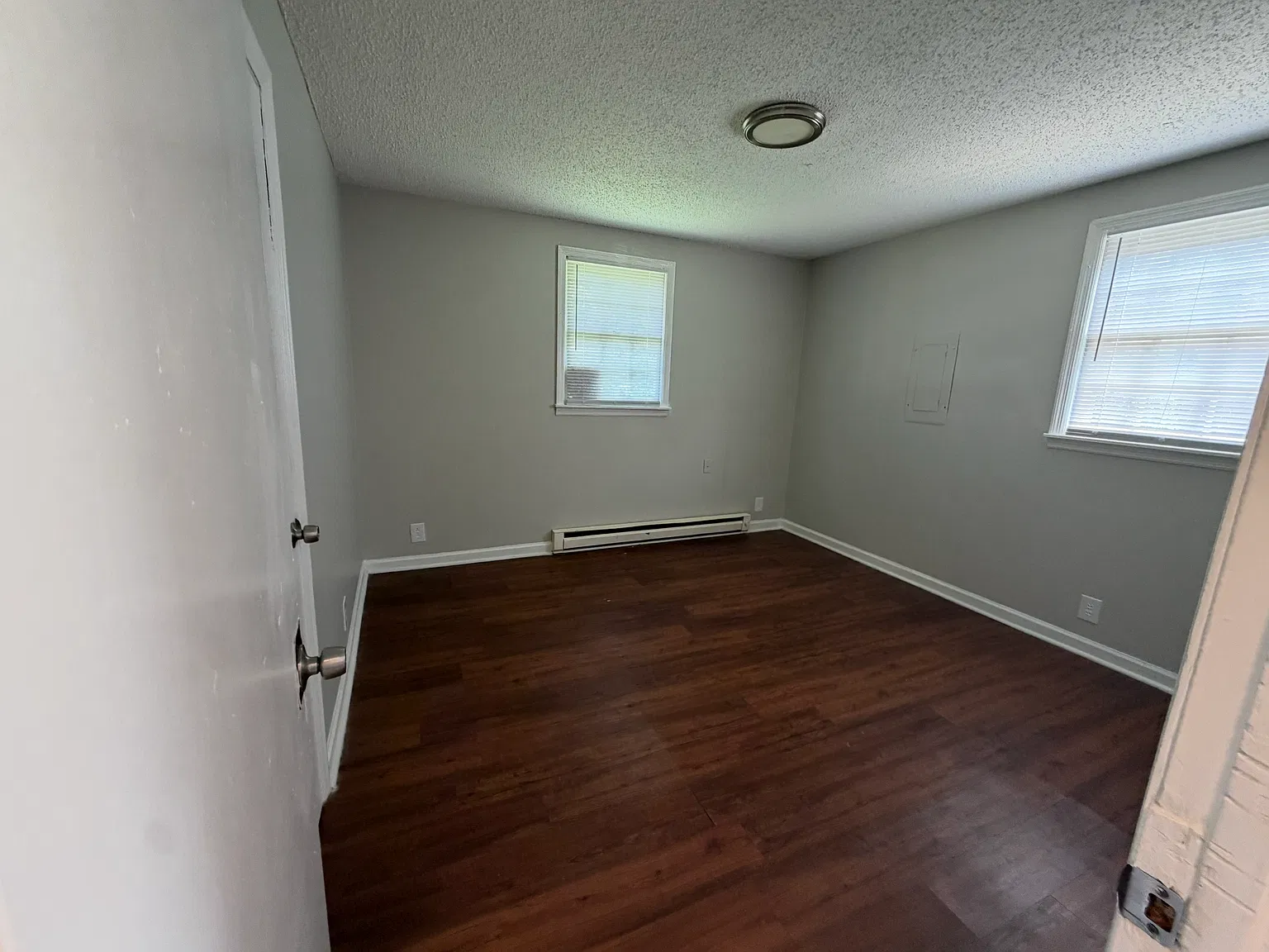 2 bed, 750 sqft, $1,400 — Photo 2