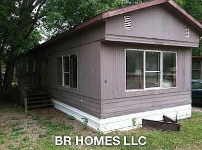 1st image of 300 3rd Ave NW Trlr 11