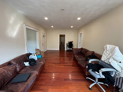 194 Kelton St #2 Photo 1