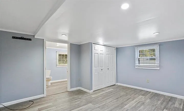 14301 Dutchtown Rd — Photo 17