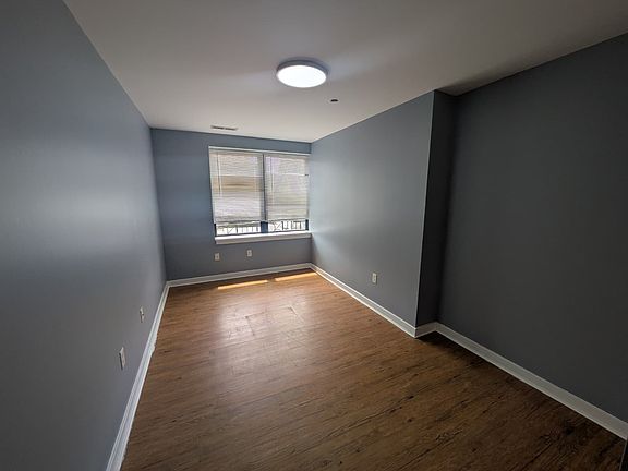 4th image of 60 Coleman St #2L