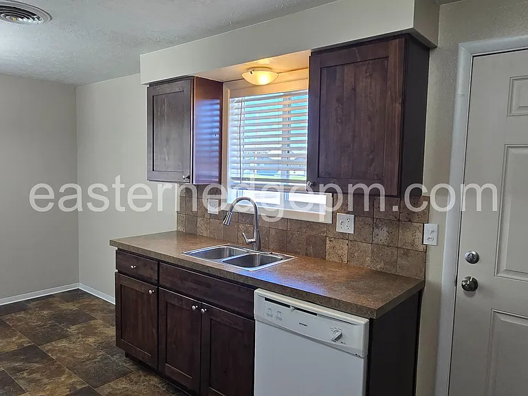 426 NW 9th St #538 — Photo 15