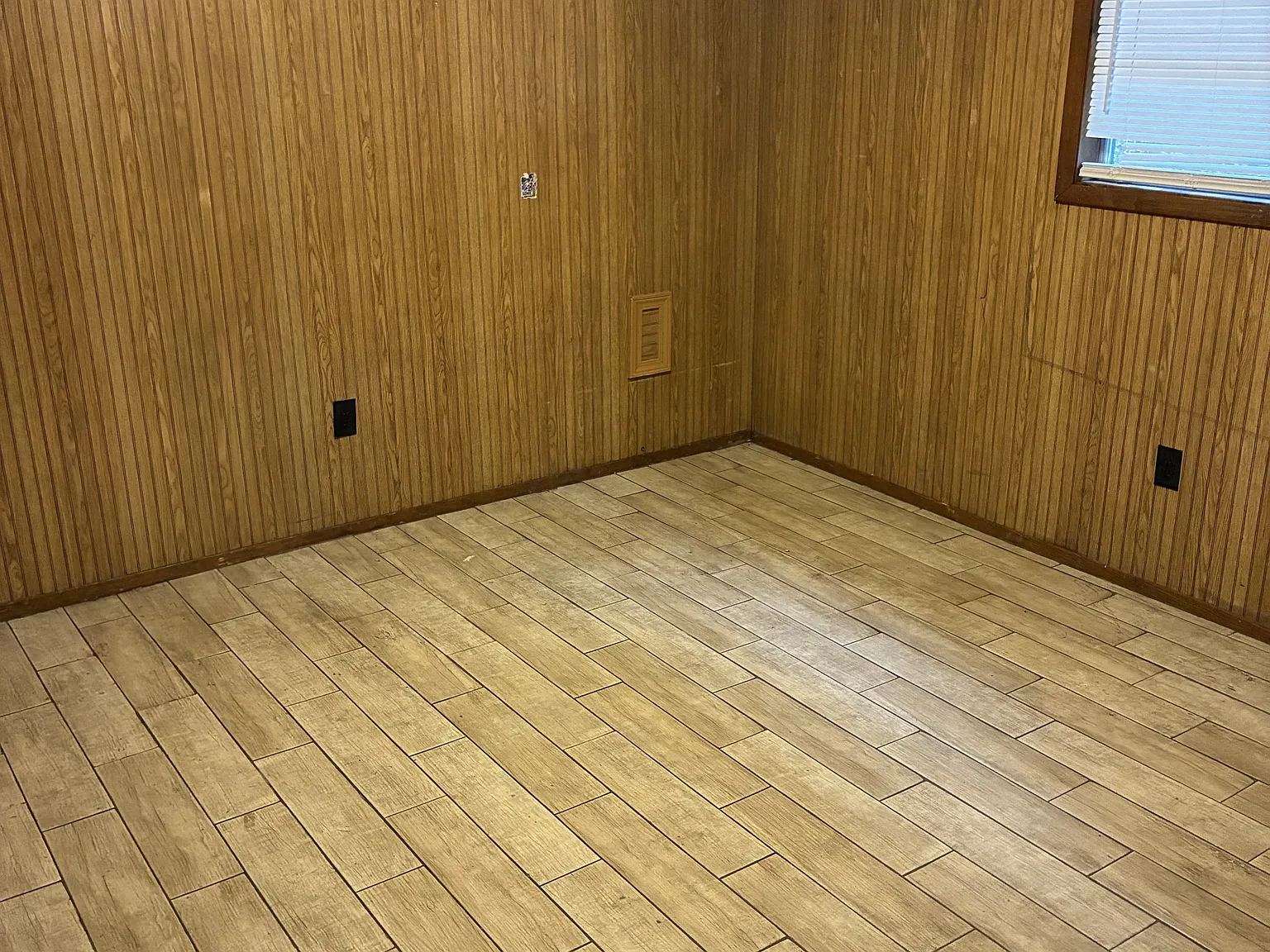 1004 Scott St. - A — Photo 4