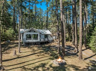 61 Island Dr, Friday Harbor, WA