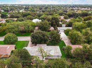 3812 Springbranch Dr, Benbrook, TX 76116