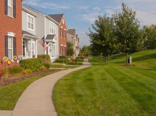 343 Springbrook Trl S, Oswego, IL 60543