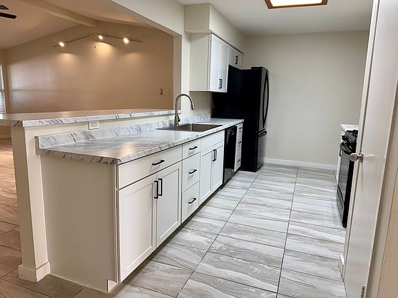 2nd image of 11204 Slippery Elm Trl #1