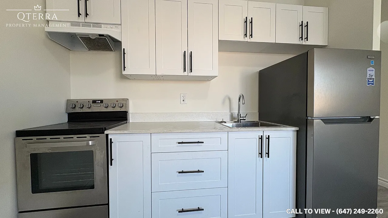 Studio, 550 sqft, $1,299 — Photo 4