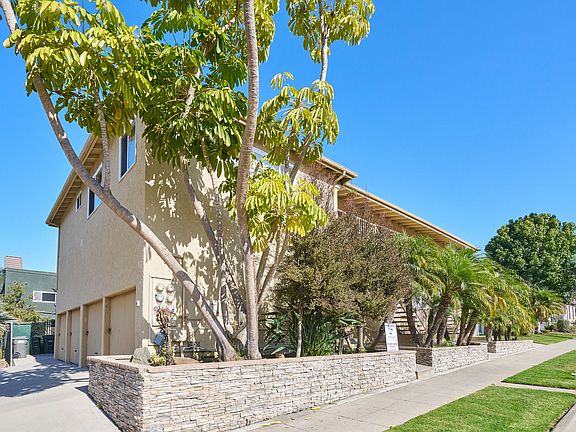 3rd image of 301 Carnelian St #D