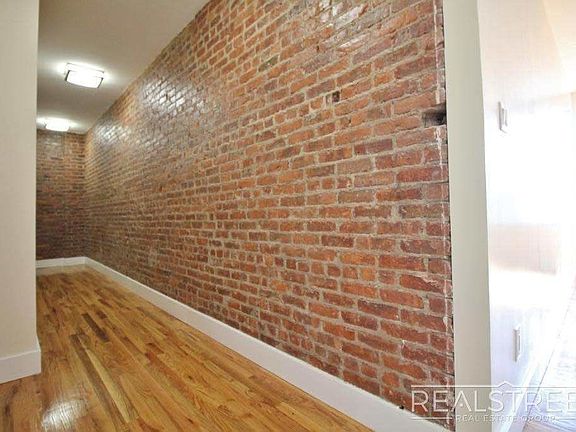 5th image of 85 Eastern Pkwy #6C1