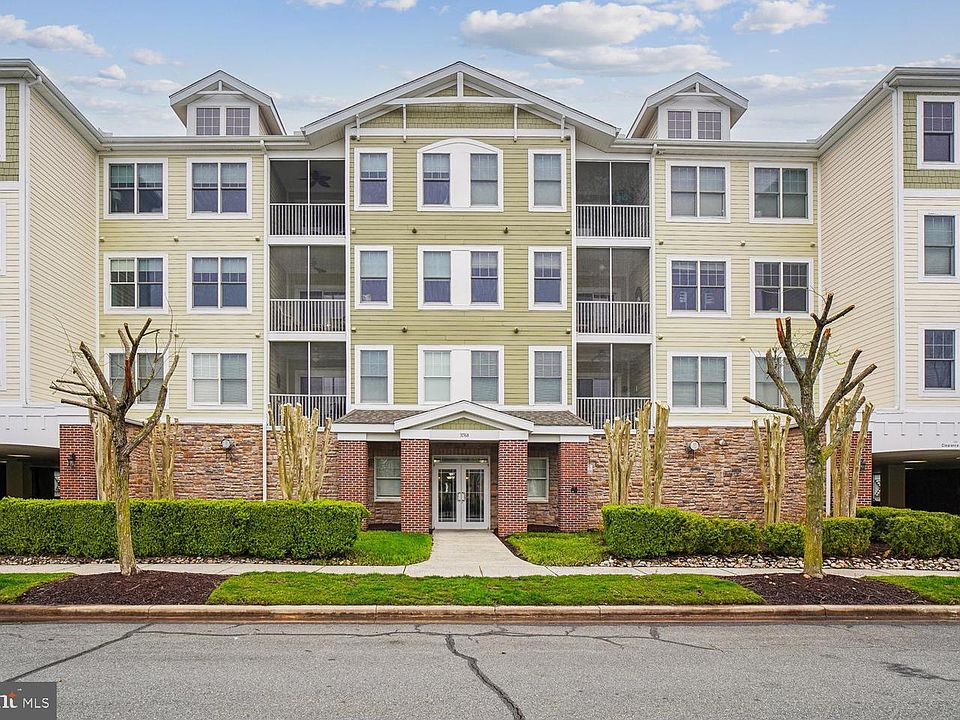 1st image of 31568 Winterberry Pkwy Unit 306