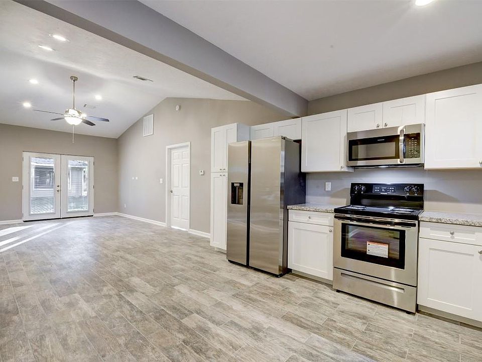 1st image of 3492 Balboa Cir #40