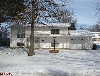 1st image of 1631 Ville Gloria Ln