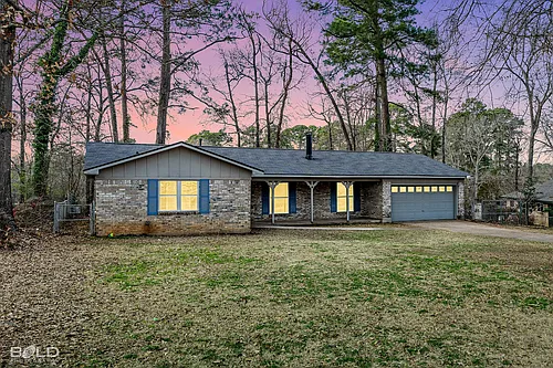 206 Sweetgum Dr Photo 1