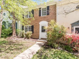 12337 Woodlawn Ct, Woodbridge, VA 22192