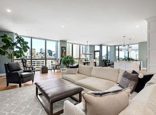 225 John H McConnell Blvd #701, Columbus, OH