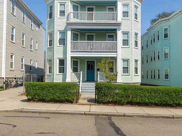 56 Lithgow St, Dorchester, MA 02124