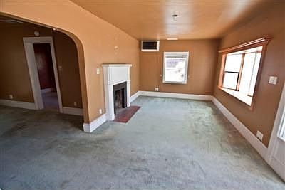2nd image of 1335 W Park St