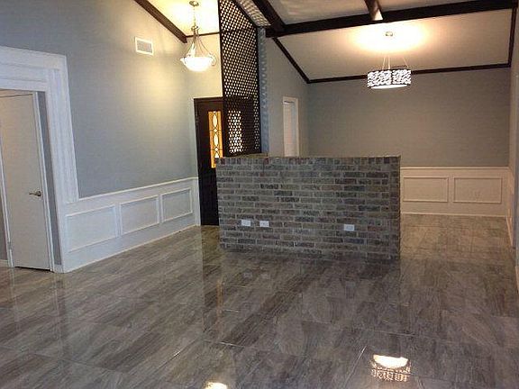 2nd image of 6112 N 32nd St