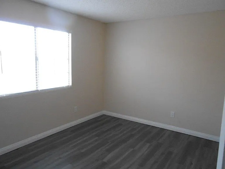 2774 Aarondavid Dr #A — Photo 10