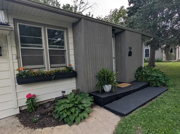 138 E River St, Rockton, IL 61072