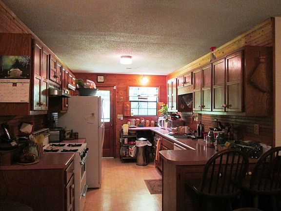 Open kitchen