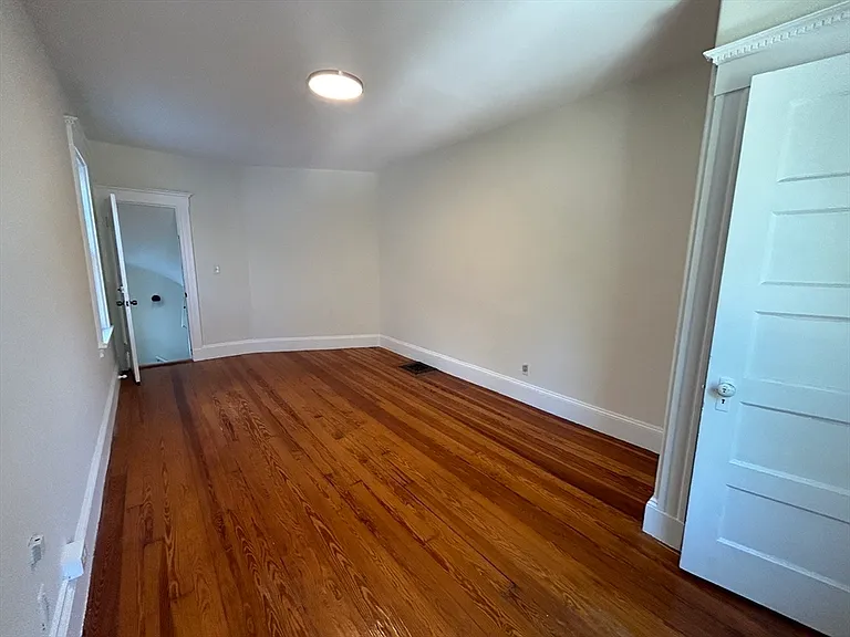 80 Hudson St #1 — Photo 10