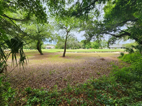 6918 Turnberry Cir, Navarre, FL 32566