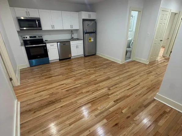 43 Montauk Avenue image 1 of 25
