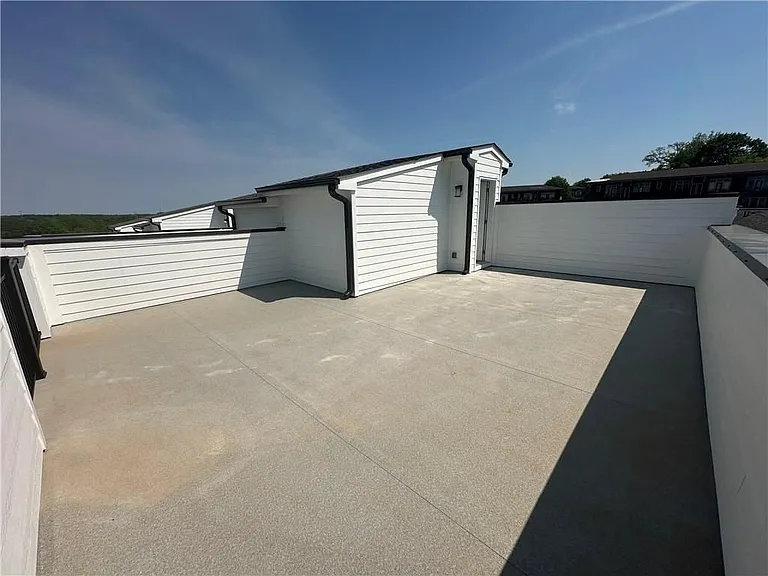 352 Skylar Ter SE — Photo 42