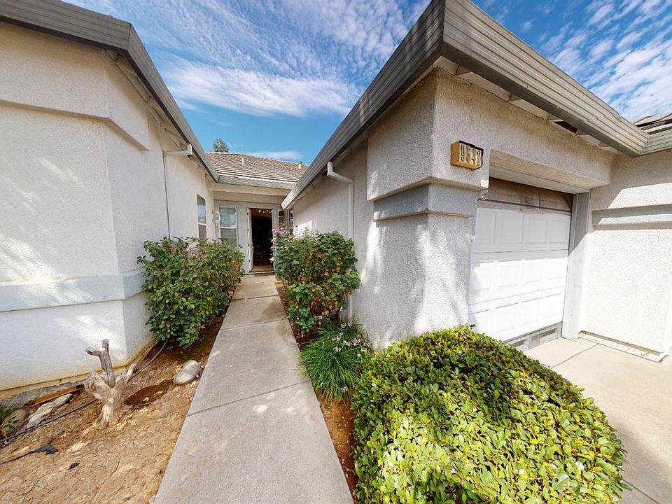 2nd image of 9540 Cedar Rail Way