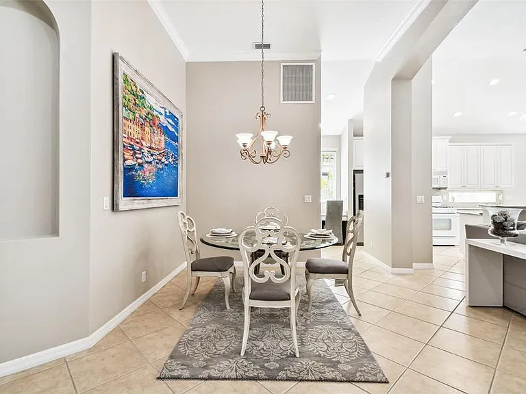 7328 Lake Forest Gln — Photo 11