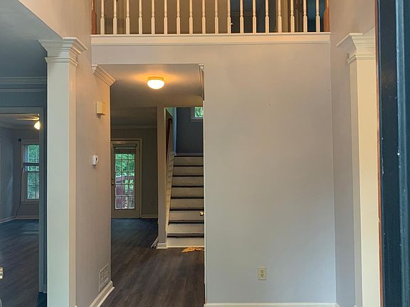 2nd image of 2805 Briarfield Way