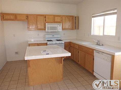 4th image of 13530 Princeton Dr