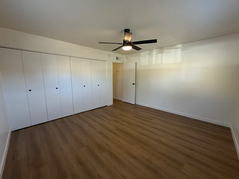 318 S Bedford Rd #318 — Photo 14