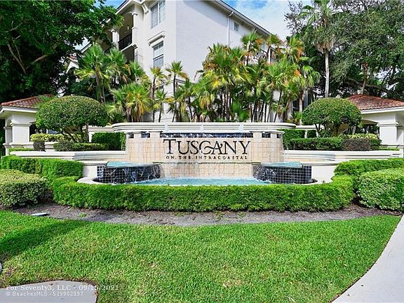 2nd image of 3103 Tuscany Way #3103