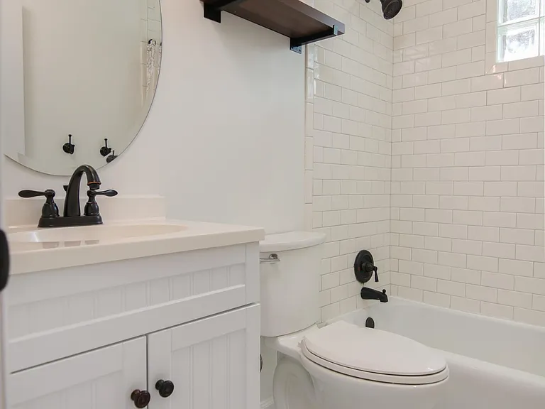 Full Bath