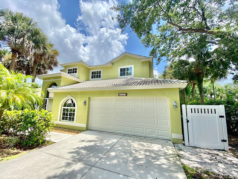 1st image of 2225 Heritage Greens Dr
