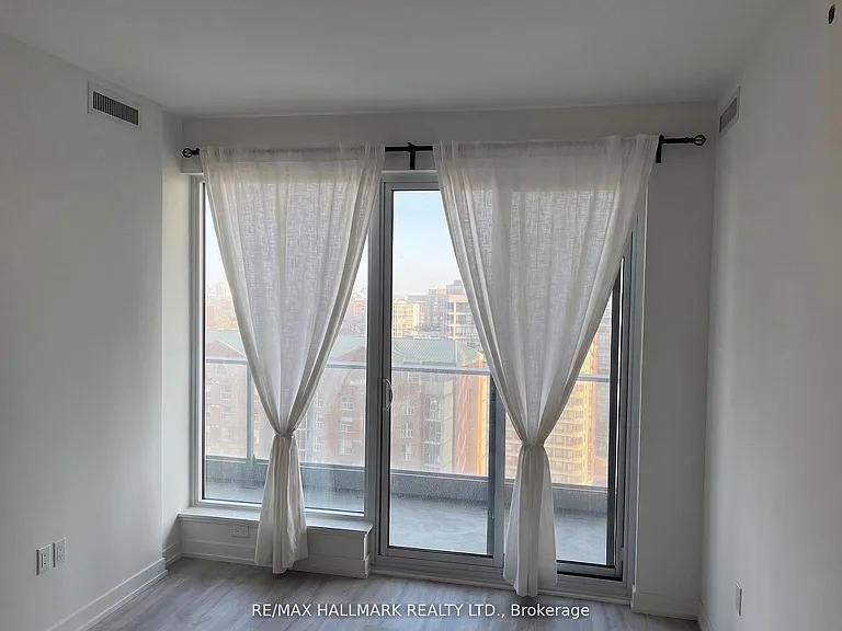 8 Olympic Garden Dr #S1405 — Photo 12