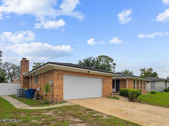 3rd image of 5939 GUMWOOD Drive