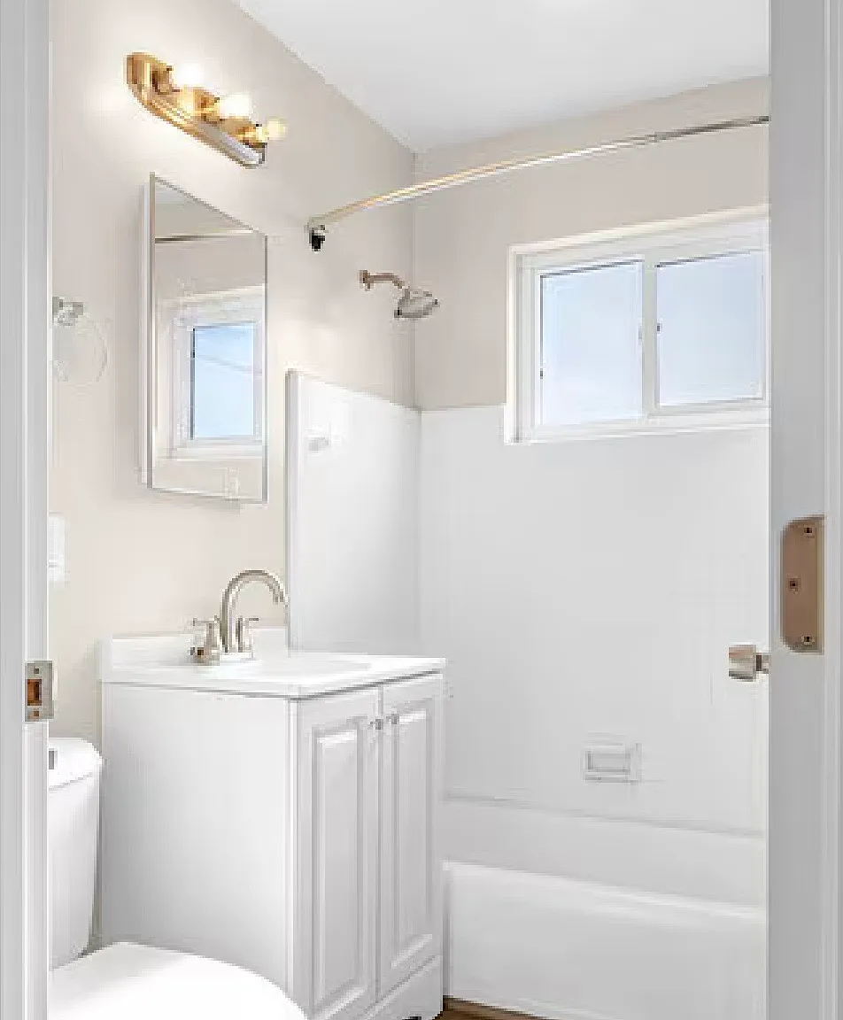 1 bed, 550 sqft, $1,300 — Photo 3