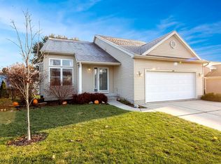 1015 Franklin Farm Dr, Mason, MI 48854