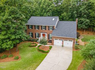 103 Welchdale Ct, Cary, NC 27513
