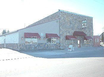 1st image of 804 E Portage Ave