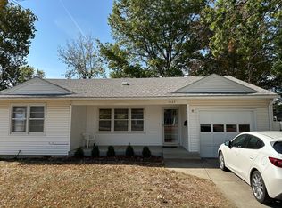 1023 Highland Dr, Lawrence, KS 66044