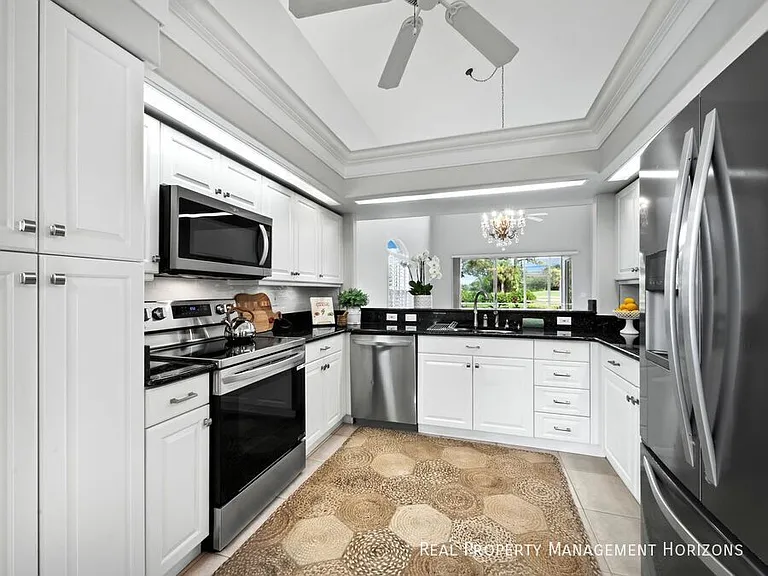 8737 Pebble Creek Ln — Photo 25
